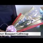 HOW TO GIFT WRAP A BUNCH OF FLOWERS 